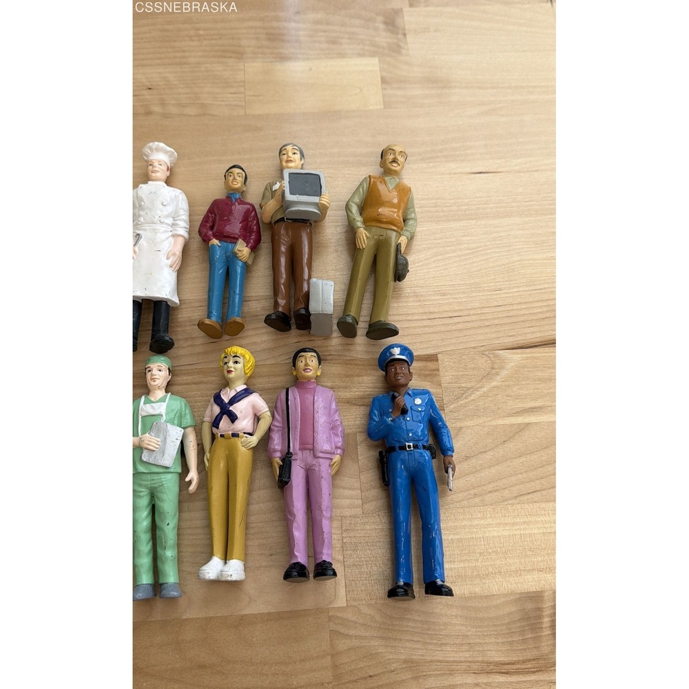 Plastic People Figurine Lot Community Helpers Careers 23 Figures Vintage - Picture 6 of 6
